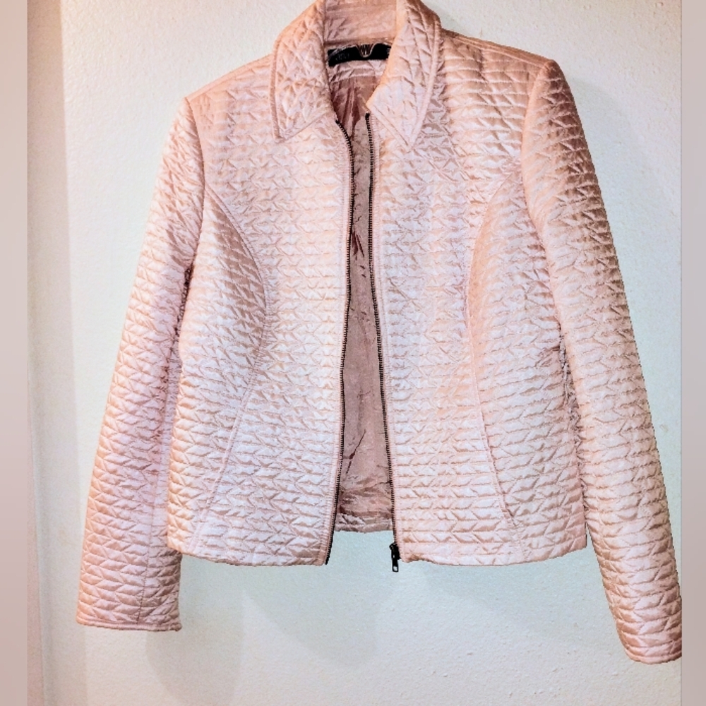 ☀️🌊Aria Powder Puff Pink Quilted Zipper Front Jacket 10